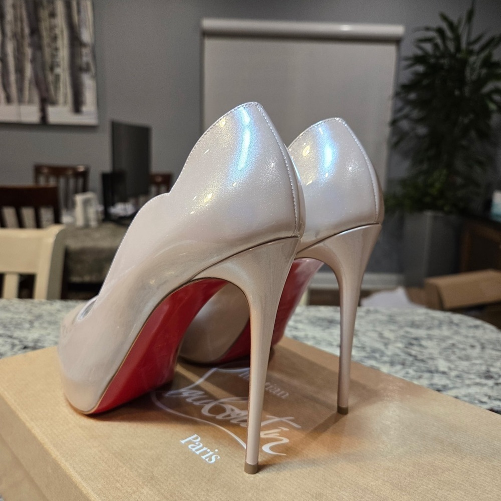 NEW Christian Louboutin Hot Chick Alta Shimmering Pink Peep-Toe Heels Size 37.5 - Picture 9 of 12